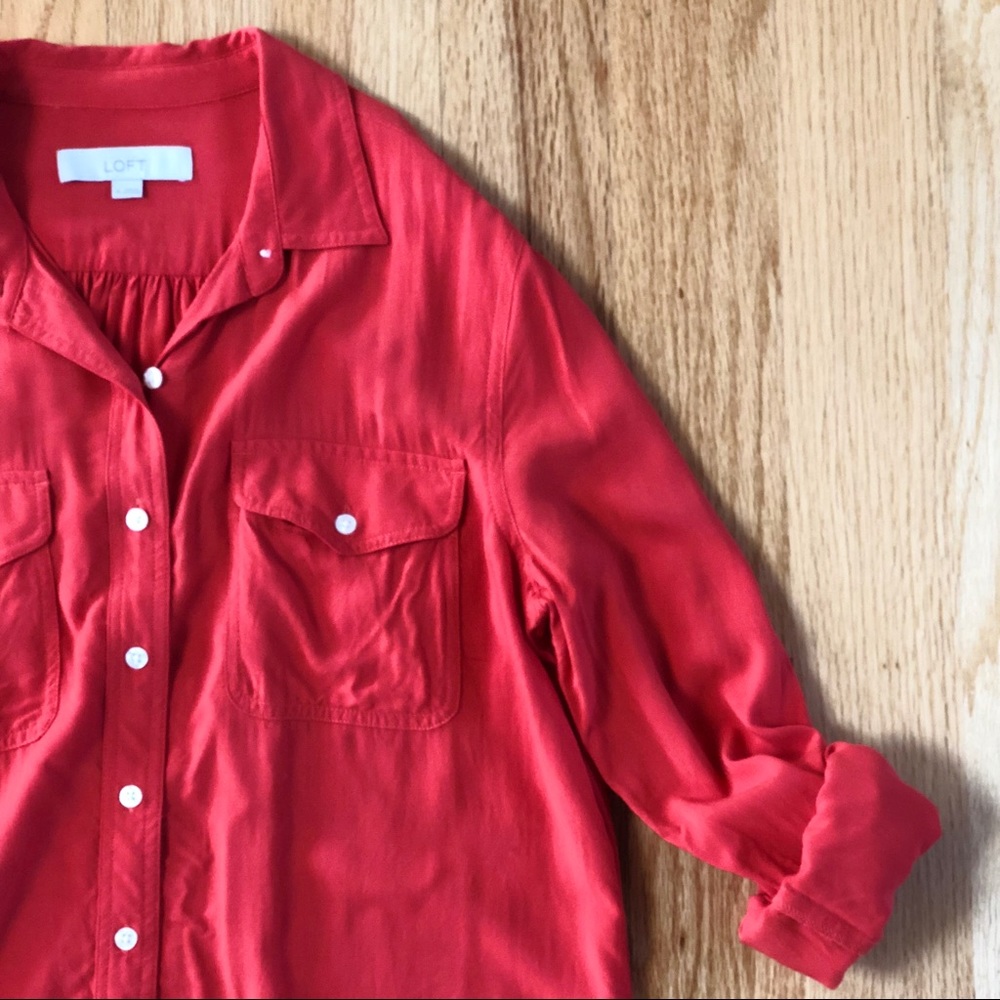 Ann Taylor LOFT button down